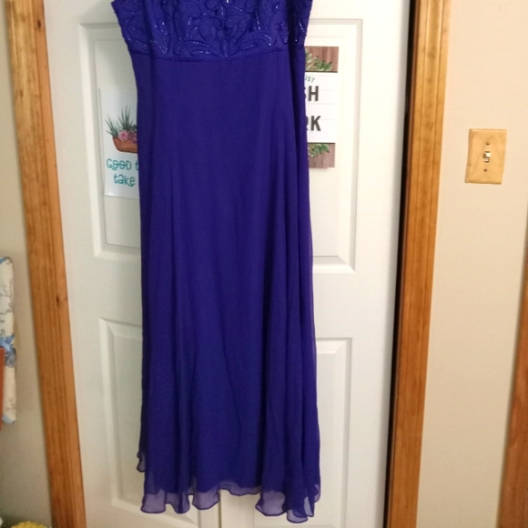 Tiffany Designs Dresses & Skirts - Beaded purple silk gown